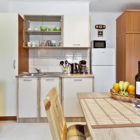 Apartments Grassi By Rent Istria Umag Exterior photo