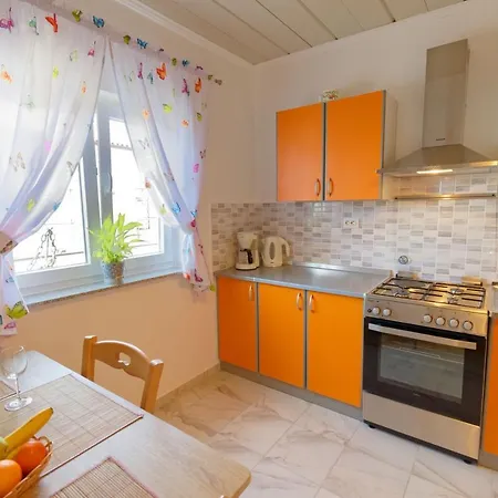 Apartments Grassi By Rent Istria Umag Exterior photo