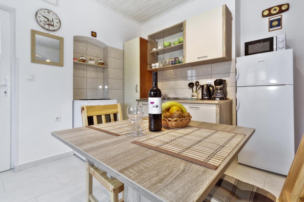 Apartment Grassi By Rent Istria