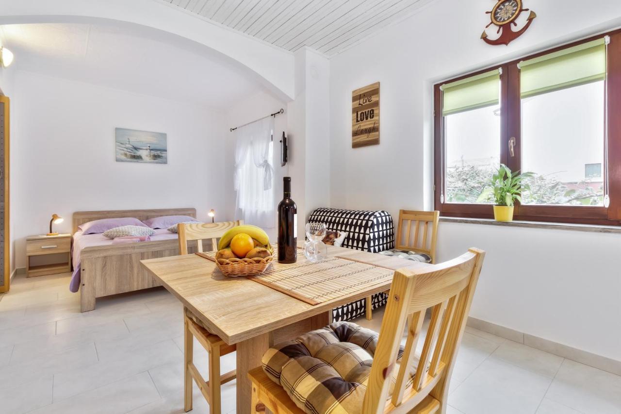 Grassi By Rent Istria Apartment *